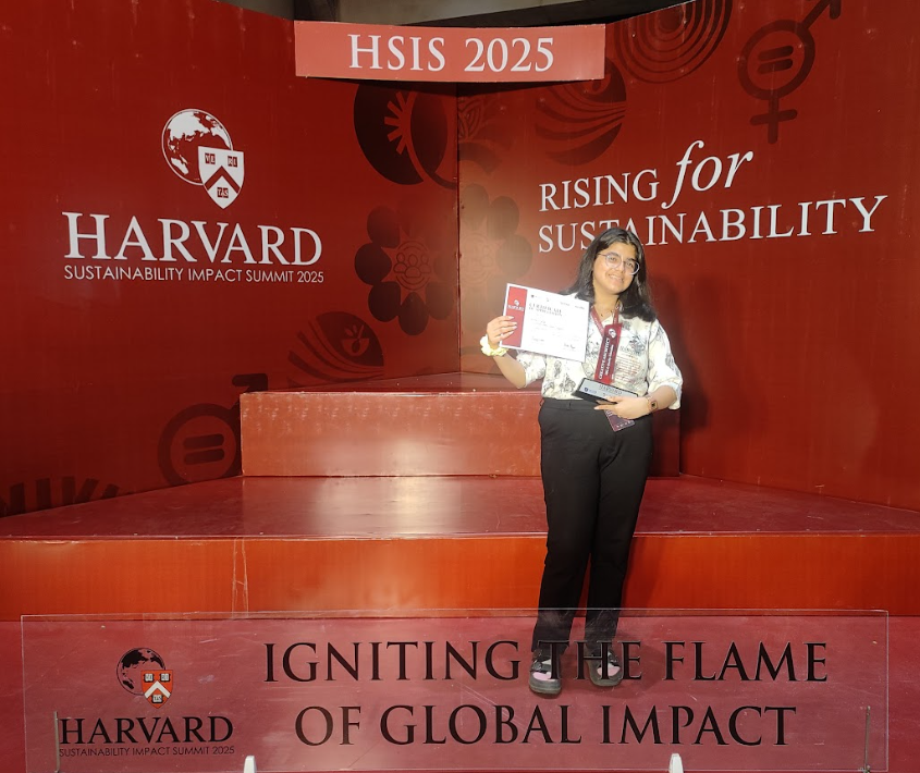 Riddhi Vigirya receives Best Creative Architect Award at Harvard Sustainability Impact Summit 2025